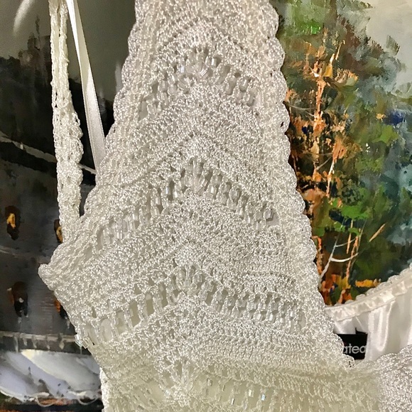 Wedding/prom/grad dress - Picture 3 of 7